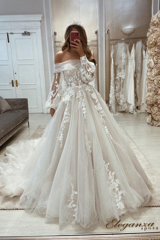 A-line Off the Shoulder Long Sleeve Tulle Wedding Dress with Appliques N091