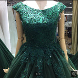 A Line Green Lace Appliques Ball Gown V-back Prom Dress
